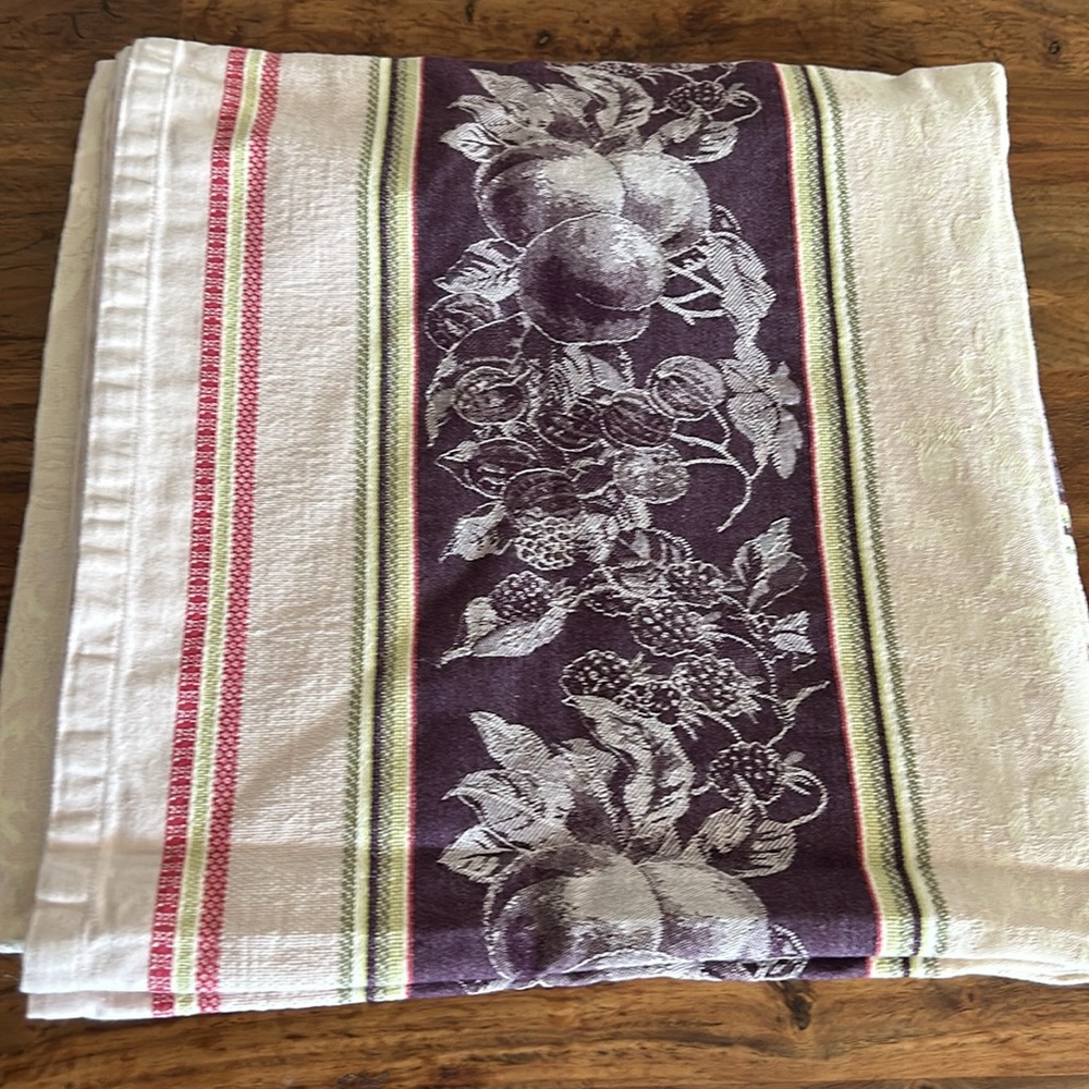 Anne De Solene Cotton Vintage Purple Pink Rectangular Fruit Print Table Cloth - Picture 17 of 17